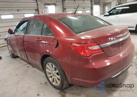 2013 Chrysler 200 Touring из США, поврежденный, VIN 1C3CCBBB5DN695782